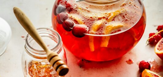Chás com Frutas: Combinações Deliciosas e Funcionais